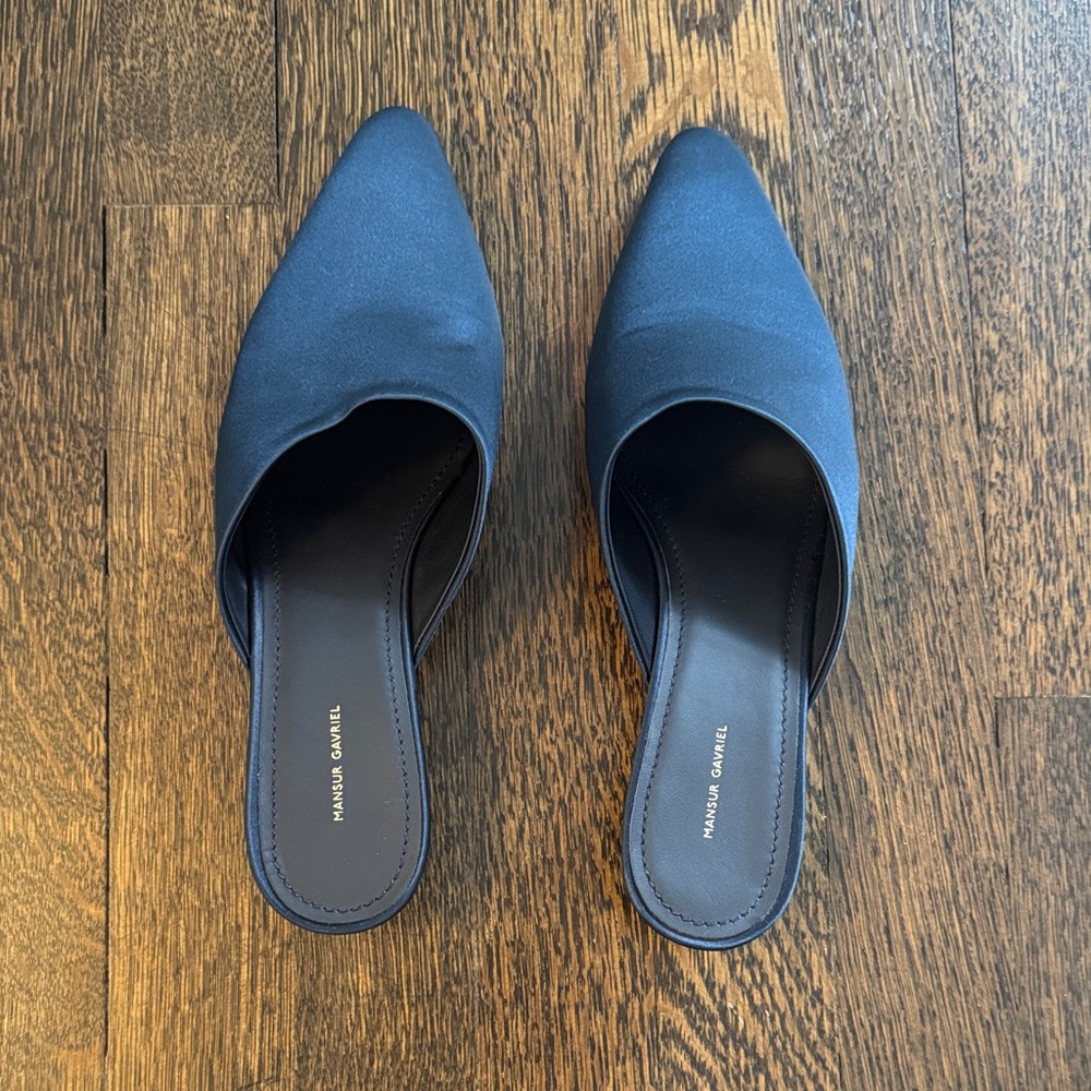 Mansur Gavriel Navy Mules